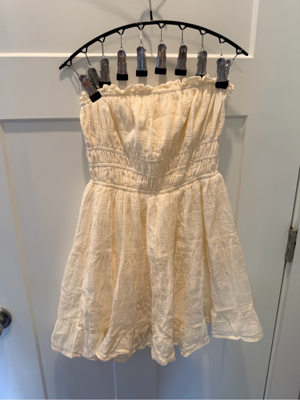 Thirty Thirty Ivory Strapless Smocked Tiered Mini Dress Small